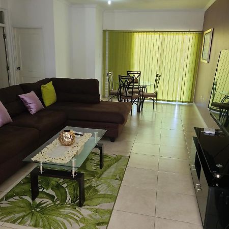 New Kingston Luxurious Secure Condo Экстерьер фото
